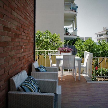 Sogno Mediterraneo Formia Exterior foto